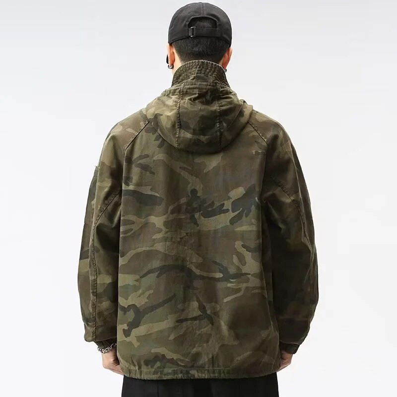 Férfi terepszínű kapucnis kapucnis félcipzáras kültéri szélálló vékony katonai kapucnis töltőkabát Alkalmi bő, hosszú ujjú felvonókabát