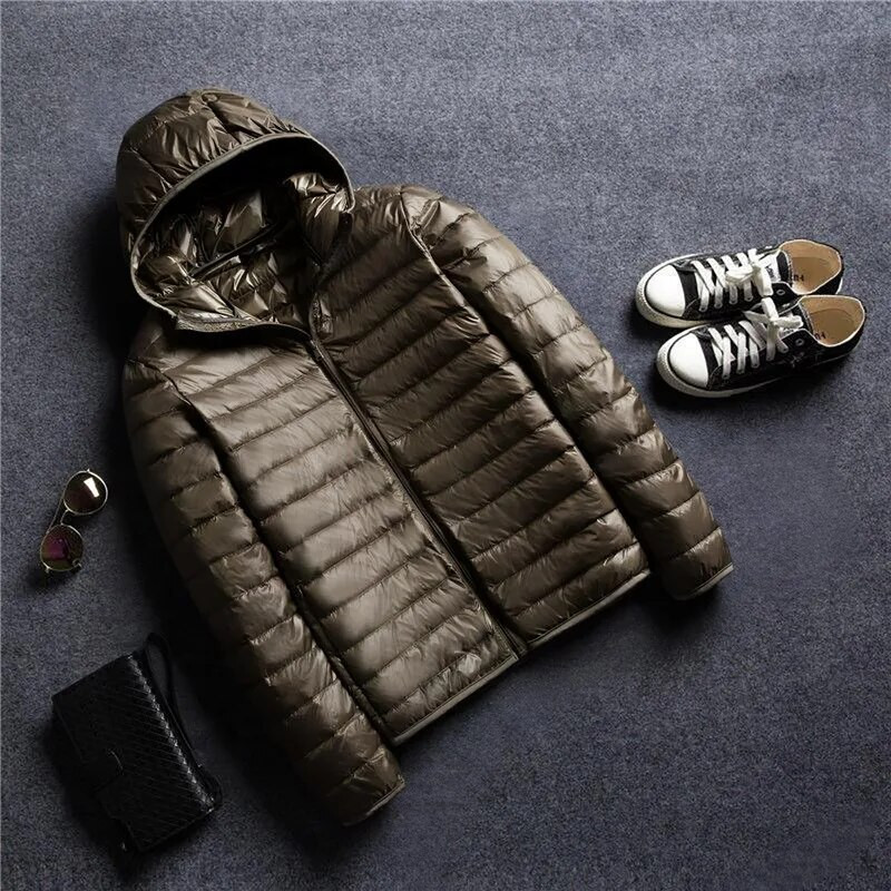 Pánska prešívaná bunda Jodimitty Plus Size 2023, nová, ultra ľahká, zbaliteľná, páperová, módna s kapucňou, ležérna, s periem