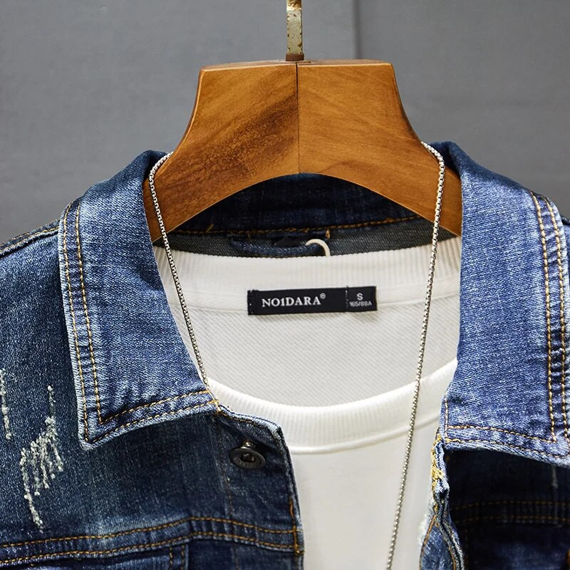 Pánska módna úzka džínsová bunda, klasický dizajn, poškriabaný modrý slim fit, krátky ležérny jarný jesenný kabát, pánske značkové oblečenie