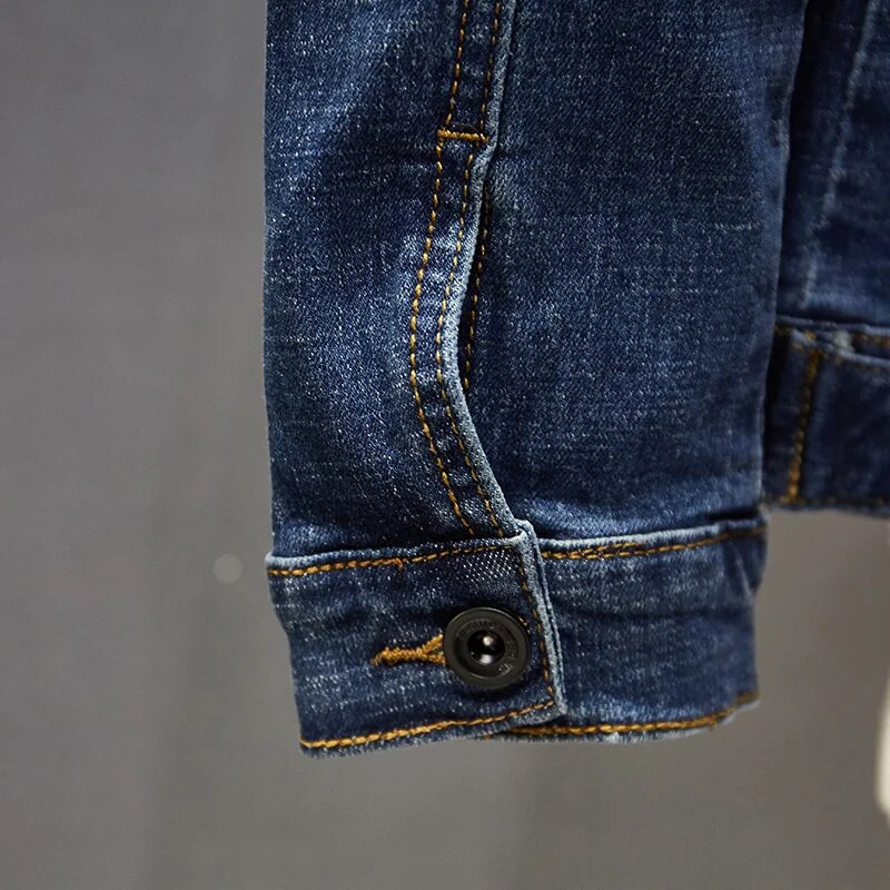 Pánska módna úzka džínsová bunda, klasický dizajn, poškriabaný modrý slim fit, krátky ležérny jarný jesenný kabát, pánske značkové oblečenie