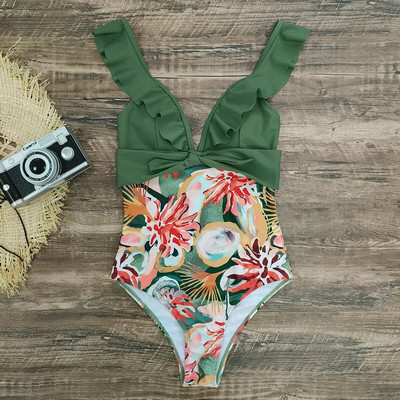 2024 Sexy nové volánové jednodielne plavky s odhalenými ramenami, dámske plavky s hlbokým V, plážové oblečenie