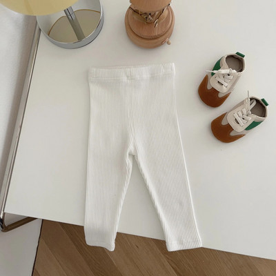 Kūdikių vienspalviai antblauzdžiai 2023 m. rudens kūdikių berniukų mergaičių antblauzdžiai su briaunomis siauros kelnės 0–3 m.