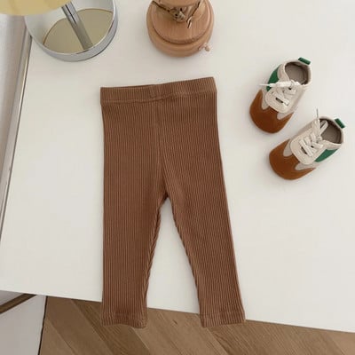 Kūdikių vienspalviai antblauzdžiai 2023 m. rudens kūdikių berniukų mergaičių antblauzdžiai su briaunomis siauros kelnės 0–3 m.