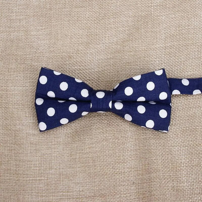 Karšti nauji vyriški peteliškės kaklaraiščiai Klasikiniai taškeliai peteliškės vestuvių vakarėliui Mada Atsitiktinis vyras Verslo taškeliai peteliškės Cravat