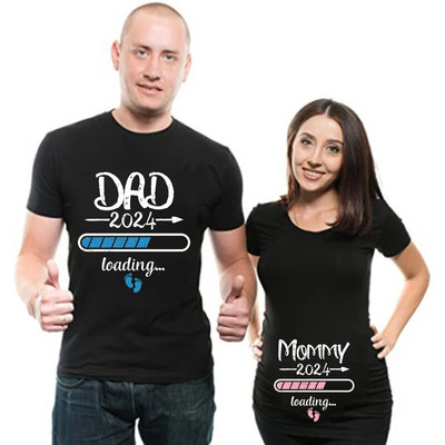 2024 Нова сладка тениска за двойка за бременни с принт на татко + мама + Тениска за двойка Тениска за бременни Дрехи за обявяване на бременност