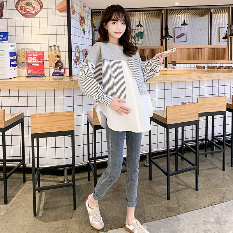 Saldūs rudeniniai nėščios moters marškiniai Dryžuoti raištiniai dirbtiniai dviejų dalių drabužiai, šonai suskirstyti į šoną, motinystės medvilninės palaidinės, didesnio dydžio viršūnės