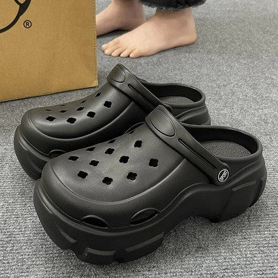 Pantofi de damă cu găuri Sandale Moda de vară 8 cm grosime Toc înalt Talpă moale Pantofi de grădină pentru plajă Accesorii din desene animate Papuci cu găuri