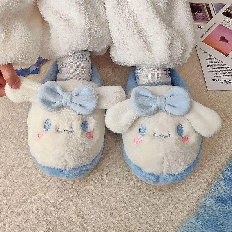 Sanrio Cinnamoroll Home Fuzzy Slipper Y2k Batai Moteriški žieminiai Contton Šilti pliušiniai neslystantys rankena Fluffy Kawaii siuvinėti batai