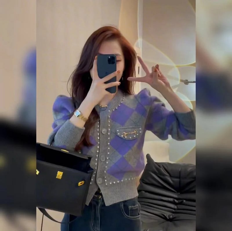 Naujas purpurinis Argyle megztinis pavasario rudens ilgomis pūstomis rankovėmis Korėjietiškos mados trumpi megztiniai su viena krūtine