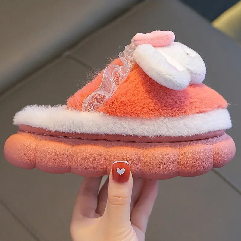 Neslystančios žiemos šiltos vaikų šlepetės Animaciniai filmukai kailiniai kūdikiai mergaičių namų kambariniai pliušiniai batai minkštu padu grindimis šiltos medvilninės šlepetės