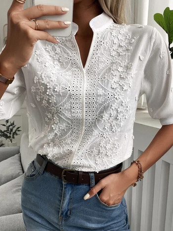 Лятна дантелена блуза с флорални бродерии Дамска ежедневна риза с изпъкнала яка и V-образно деколте Елегантни памучни топове с къс ръкав 24350