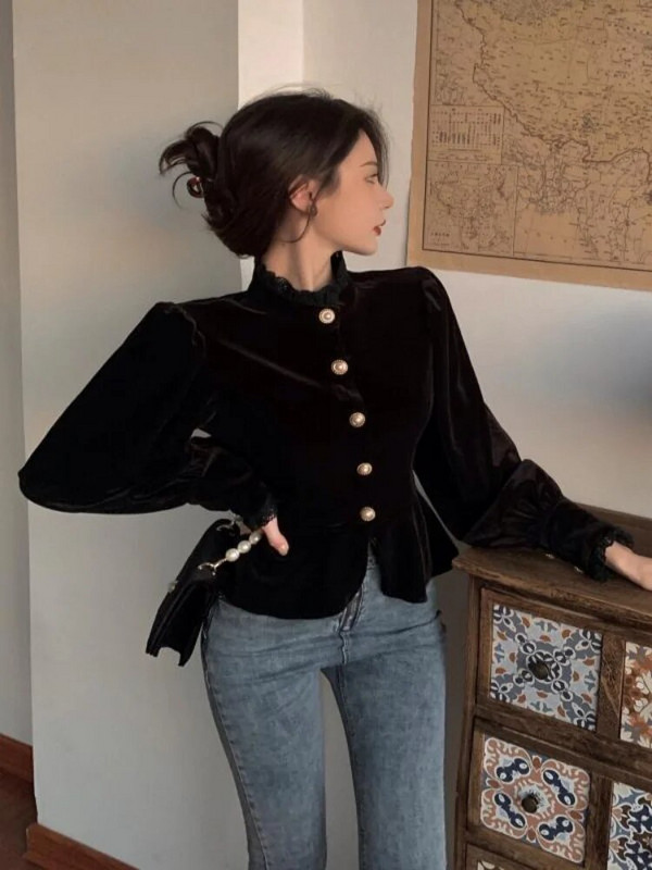 Woherb koreai vintage lámpás ujjú blusa csipke magas nyakú gyöngygombos fekete vékony elegáns divatos bársony blúz női Crop ing