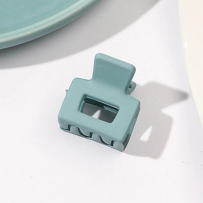 Elegáns matt hajszálas rák hajtű, 2 cm-es mini hajkarmok, egyszínű fagyos fogócsipesz Divat hajkiegészítők kis cápacsat