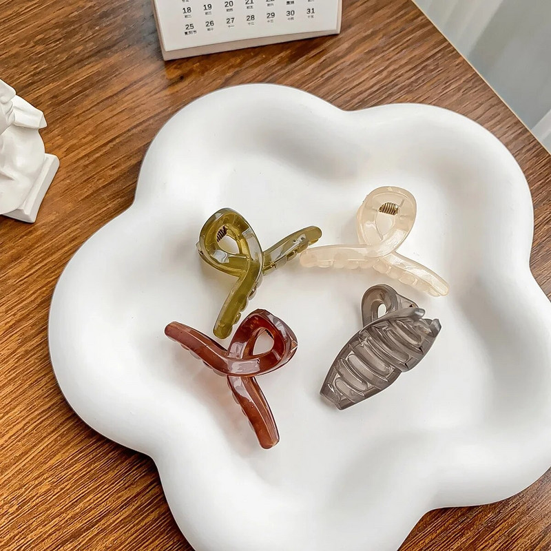 Κομψό μικρό 5 εκατοστά ζελέ σταυρός καρχαρίας κλιπ μαλλιών Πλαστικά διαφανή γεωμετρικά μαλλιά νύχια καβούρι για γυναίκες Καλοκαιρινό κοριτσίστικο αλογοουρά