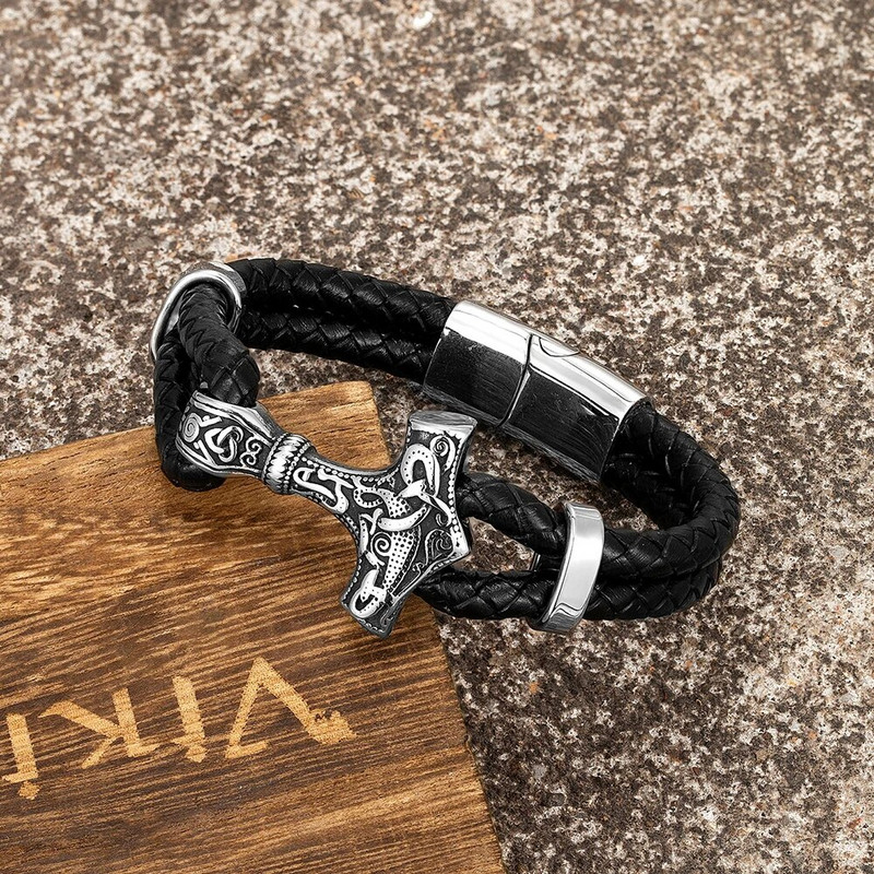 Vintage Viking Thor's Hammer bőr karkötő férfi nordic rúnák Mjolnir csuklópánt punk kézzel készített amulett skandináv ékszer ajándék