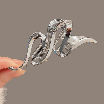 Korejski stil Zlatno srebrna boja Veliki metalni biserni valovi Geometrijska kandža za kosu za žene Dodaci Crab Clamp Clip Pokrivala za glavu Nakit
