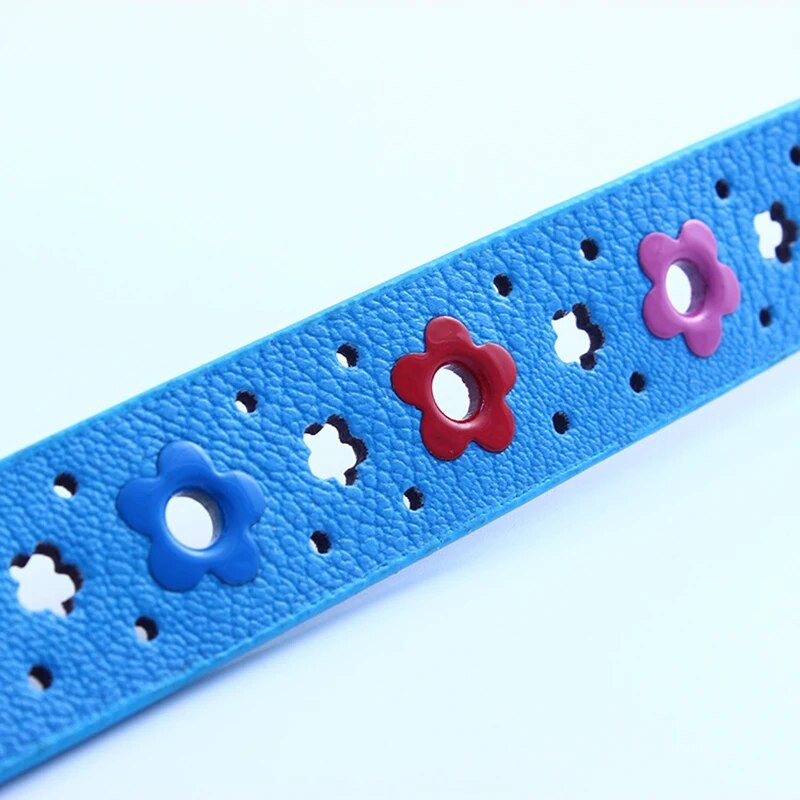 Gyerek üreges virágos derékpánt gyerekeknek aranyos ezüst csatos öv Műbőr deréköv Színes virágos ruházati öv Kiegészítők