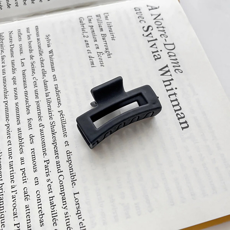 2024 New Fashion Small Love Geometry Μονόχρωμο κλιπ φουρκέτα Barrettes για γυναίκες Αξεσουάρ για κορίτσια Καλύμματα κεφαλής Hair Claw Χονδρική