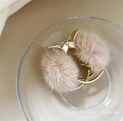 Žieminiai pliušiniai plaukų nagai neslystantys metaliniai tvirti laikikliai vienspalviai pomponiniai plaukų segtukai sugriebti paprastas moteriškas mergaičių kuodo papuošimas