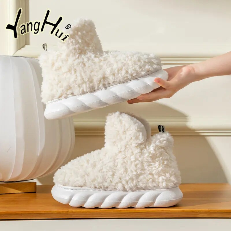 Šilti žieminiai moteriški batai Madingi kailiniai moteriški drabužiai lauke glausto dizaino aukšta platforma moteriški medvilniniai batai namuose 2023 m. Nauja