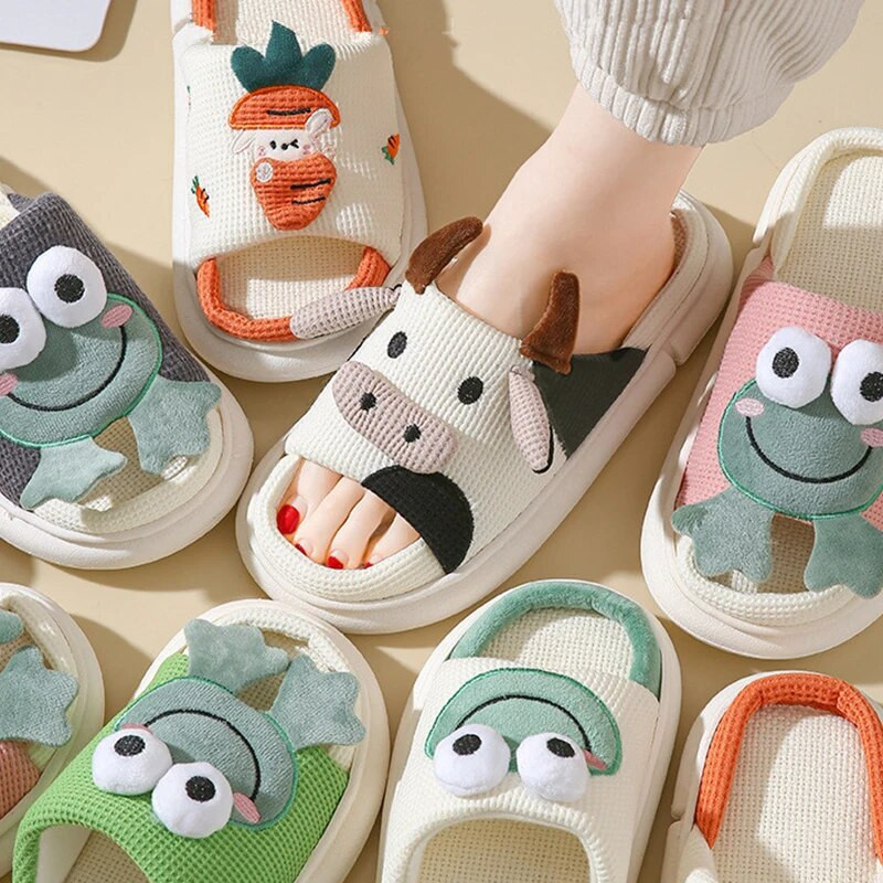 Juokingos Kawaii karvės šlepetės „Four Seasons“ universalios namų miegamojo poros šlepetės Animacinio filmo „Milk Cow“ medvilniniai lininiai batai