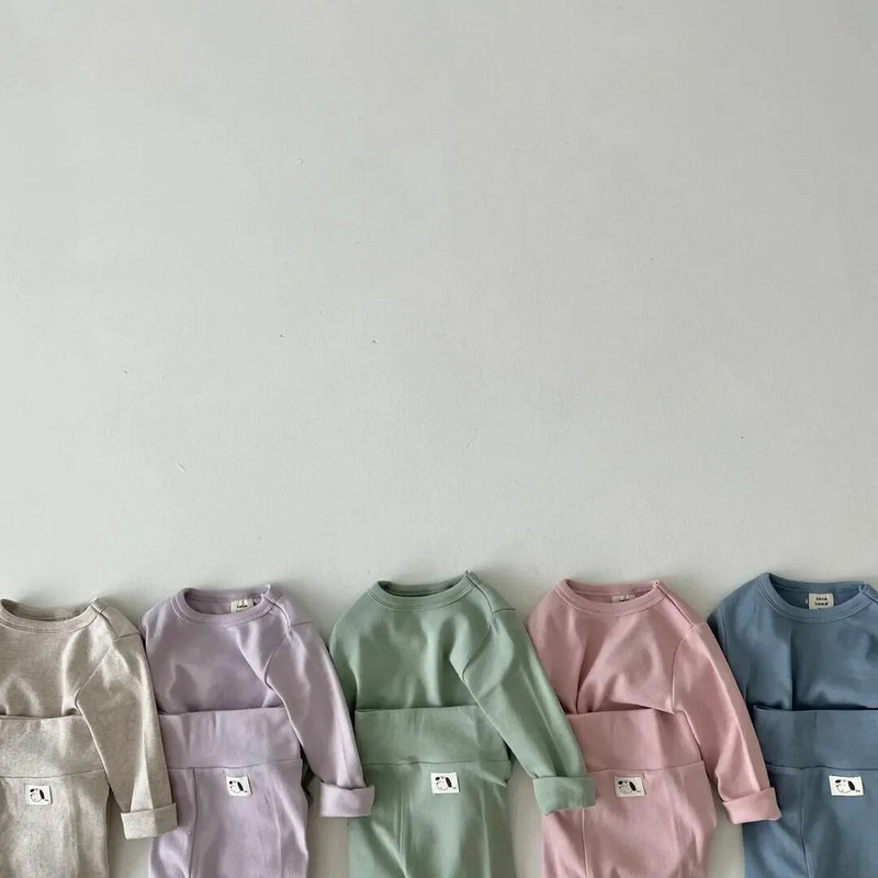 2023 m. rudens kūdikių pižamų rinkiniai Minkštos medvilnės mergaičių berniukų rūbų rinkiniai namų rūbai mažyliui kūdikių namų kostiumo viršutinės kelnės 2 vnt.