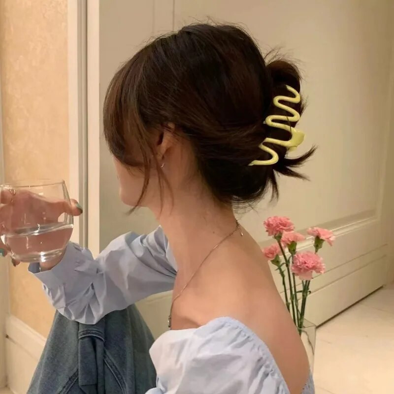 2023. aasta värviline tarretis, laineline juuksenõel, küünis juuksenõel, naiste, tüdrukute, moedisain Armas, lihtne ebaregulaarne juukseklamber, peakatete hulgimüük