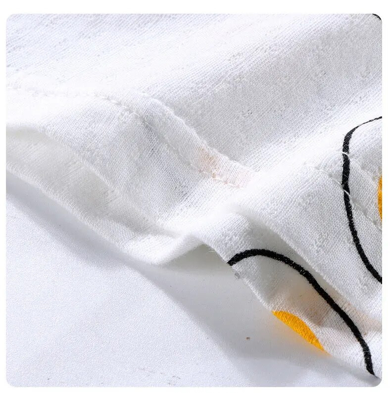 2 vnt Kūdikių berniukų mergaičių aprangos komplektai Vasariniai pižamos rinkiniai Madingi trumpomis rankovėmis vaikiški marškinėliai + šortai, susiuvami spalvoti drabužių kostiumai