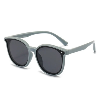Dječje 3-12 godina Polarizirane sunčane naočale Dječaci Cool Girls Mekani TPEE okvir Cat Eye Design Modne ovalne naočale s UV400 zaštitom