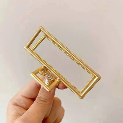 Gheare de păr la modă Temperament Gold Grab Agrafe de păr din metal cu fluture Agrafe de păr elegante de epocă cu bandă Accesorii de păr la modă