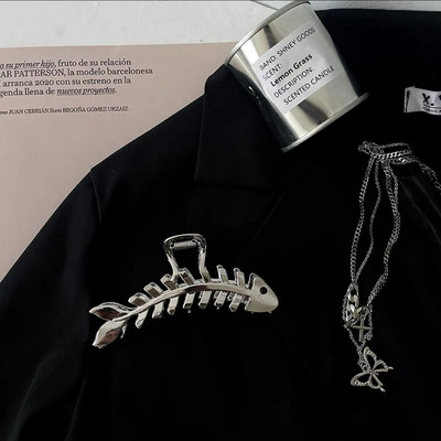 Ruoshui 1 kom Ženske srebrne metalne kopče za kosu Ženska kosa Trendy Ukosnice s kandžama Ukosnice Modni dodaci za kosu Pokrivala