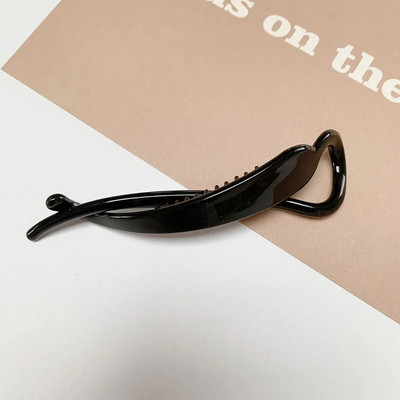 Femei Fete Agrafă banană Agrafă de păr mată mată Rășină Acrilic Ac de păr Coadă de cal Gheare de păr Ocazional Tot-potrivit