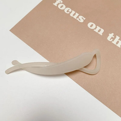 Femei Fete Agrafă banană Agrafă de păr mată mată Rășină Acrilic Ac de păr Coadă de cal Gheare de păr Ocazional Tot-potrivit