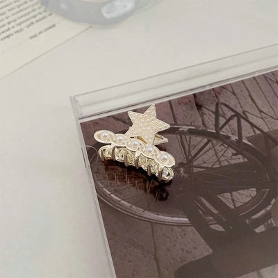 Geometrijska legura Mini Hair Claw Crab Clip za žene Djevojke Zlatne šuplje male kopče za kosu Shark Clip Modni dodaci za kosu
