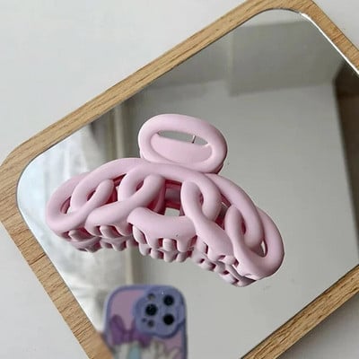Új Korea Claw Clip Női Üreges matt Haj Claw Vintage Hajtű Fejpánt Rák Hajkapcsok Kiegészítők