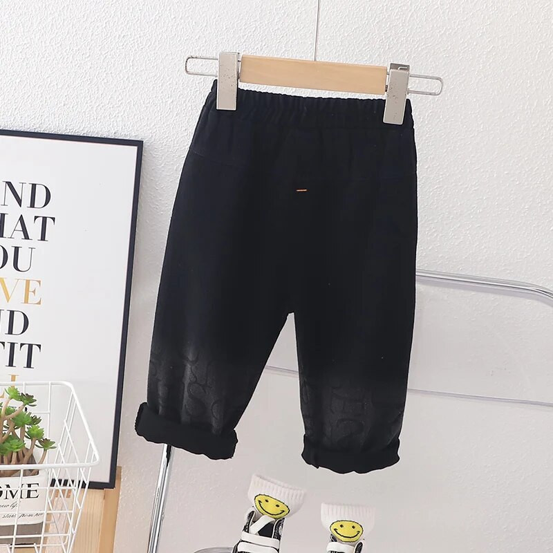 Új tavaszi gyerekek kiváló minőségű fiúk lányok divat lyukak gyermek farmernadrág fiúknak alkalmi farmer nadrágok tipegő leggings 0-5 éves korig