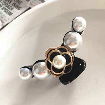 Elegáns kamélia gyöngy hajkarmok kapcsok hajfogantyúk nőknek 2021 rózsavirág strasszos akril hajkiegészítők bilincsek nagykereskedelme