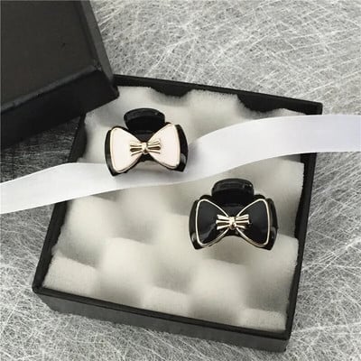 Elegáns kamélia gyöngy hajkarmok kapcsok hajfogantyúk nőknek 2021 rózsavirág strasszos akril hajkiegészítők bilincsek nagykereskedelme