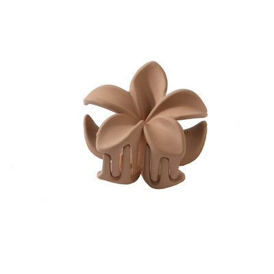 4*4cm Juukselilleklambrid Hawaiian Plumeria Rannalilled Küüspead Aksessuaarid Barrette Lastele Värvilised naistetükid Kunstlikud