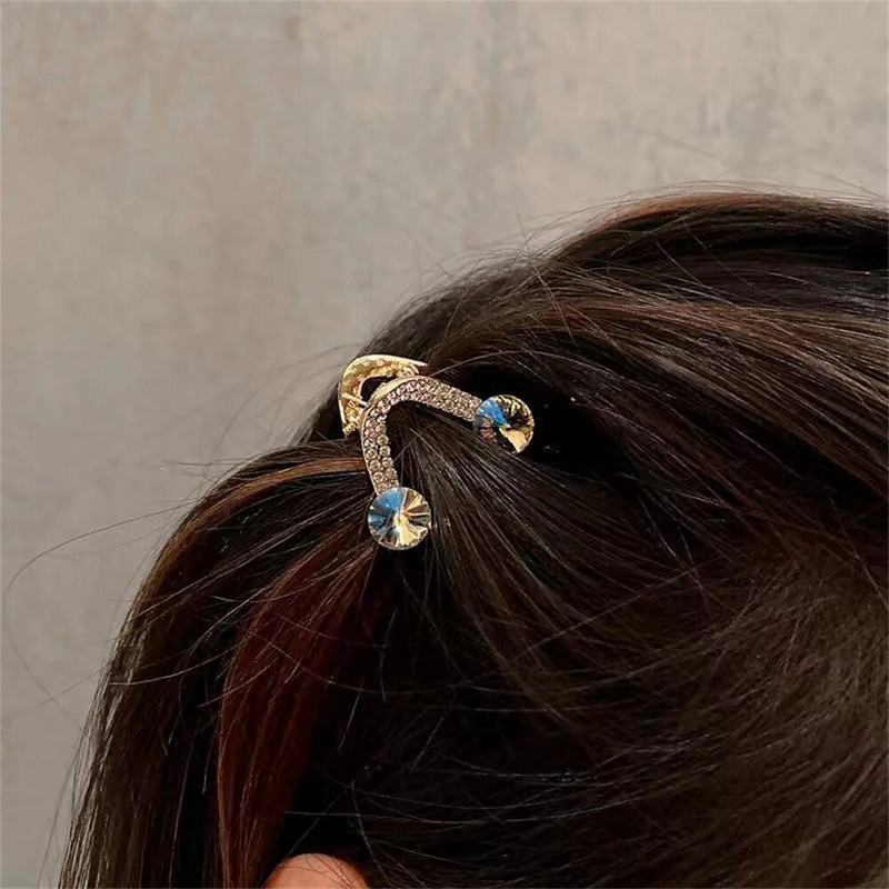 Strasszkő Mini Hajkörm Retro Gyémánt Virág Női Lányok Rák Claw Clip kis hajtűk Hajrákok Lányok Haj kiegészítők