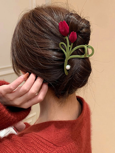 Tulpių letenų segtukas Elegantiškas Retro Claw Clip temperamento plaukiojantis perlų ryklio segtukas plaukų priedai