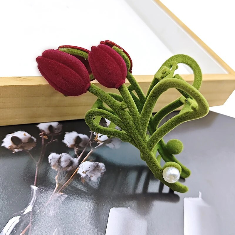 Tulbi küünis Klamber Elegantne Retro küünis Klamber Temperament Flocking Pearl Hai Klamber Juukseaksessuaarid