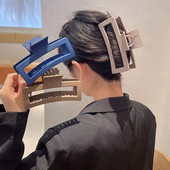Ingyenes kiszállítás Nagyméretű rák hajcsatok női cápa kapcsok matt téglalap alakú geometrikus hajkapcsok 13 cm nagy barrettes fejfedők