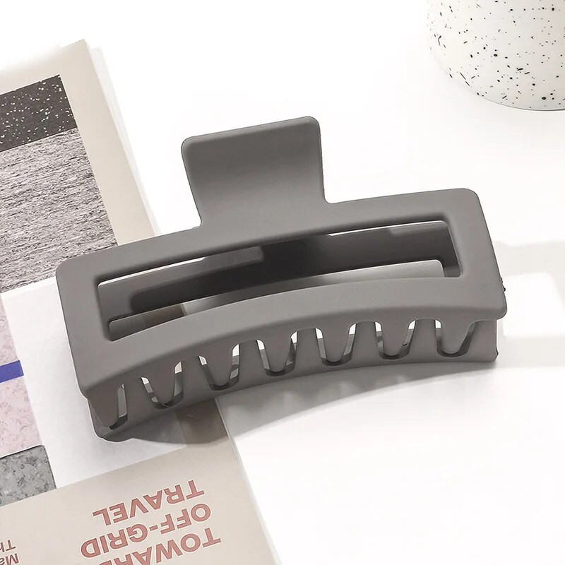 Ingyenes kiszállítás Nagyméretű rák hajcsatok női cápa kapcsok matt téglalap alakú geometrikus hajkapcsok 13 cm nagy barrettes fejfedők
