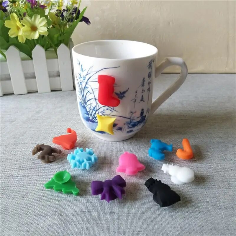 12 vnt/komplektas Silikoninis raudonojo vyno taurės žymeklis Creative vyno taurės identifikatorius siurbimo taurė Etiketė Vakarėlio šventė Virtuvės baro priedai