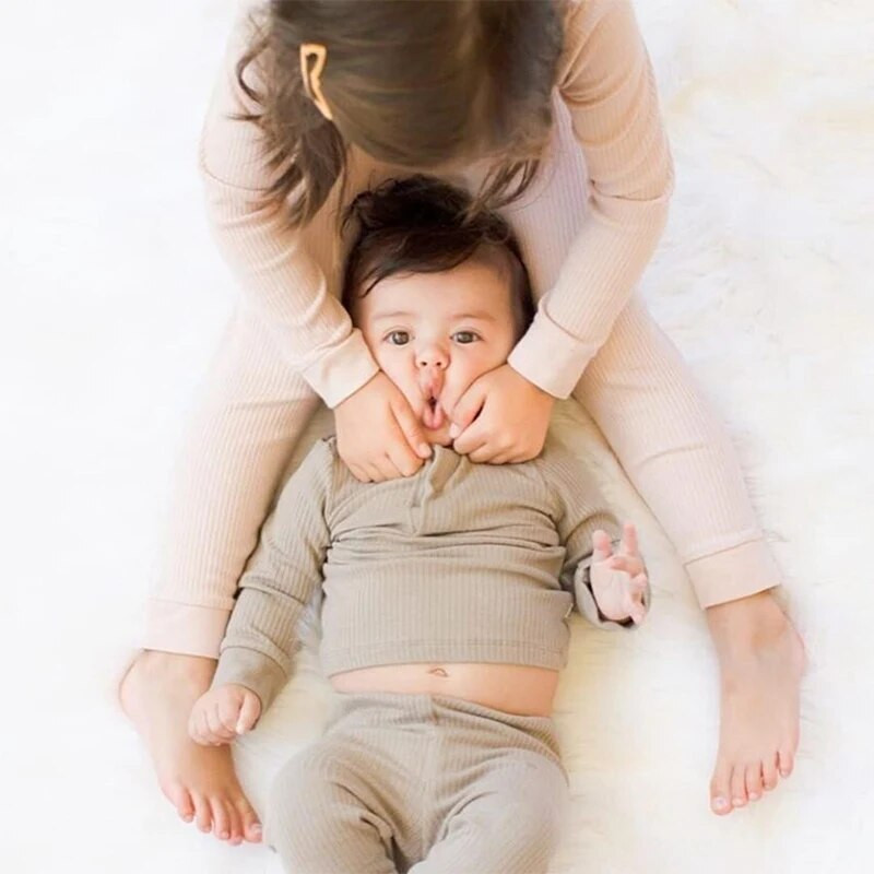 Tricou cu mâneci lungi pentru copii Haine băiețel pentru fetiță Costum din bumbac pentru copii Îmbrăcăminte pentru copii Topuri pentru copii cu nervuri Lenjerie de dormit pentru bebeluși