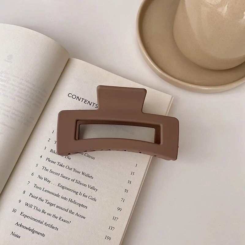 Agrafă de păr pătrată de modă, elegantă, maro, gheare, pentru femei, fete, geometrică, scobită, accesorii pentru păr de iarnă