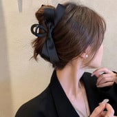 Elegáns fekete szatén masni hajcsat női koreai nagy hajkörmös hajtű matt cápacsavar hajkiegészítők
