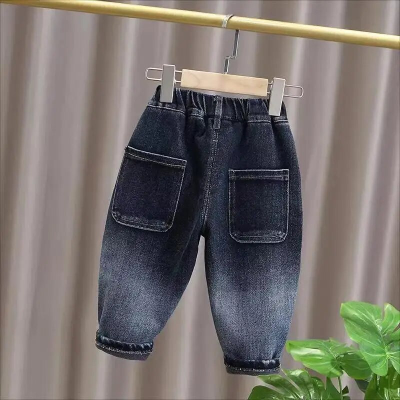 Fiú farmernadrág 2023 új tavaszi és őszi gyermek haren nadrágok koreai fiúk sokoldalú leggings divatos nadrágok