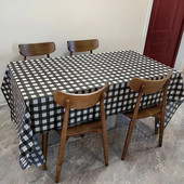 Vienkartinė staltiesė 137x274 cm languota juostelė plastikinė vandeniui atspari, alyvai atspari staltiesė vakarėliui lauko kepsninės iškylai